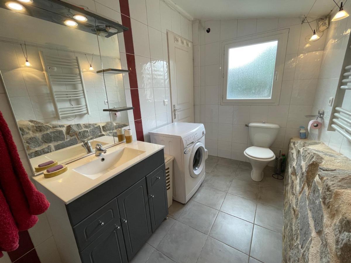 Proche Ajaccio Maisonnette Independante 4 Personnes Au Calme Alata Exterior foto