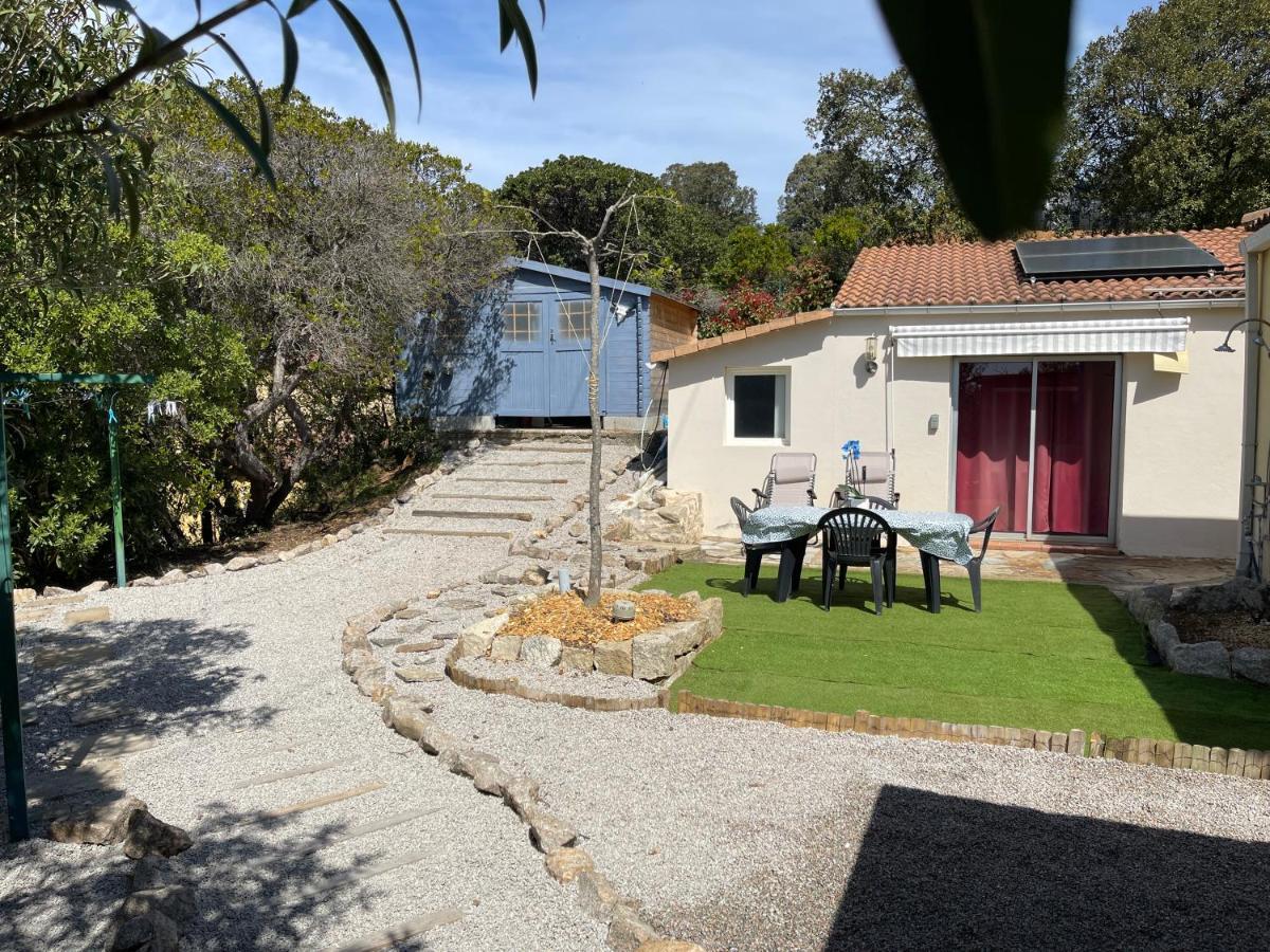 Proche Ajaccio Maisonnette Independante 4 Personnes Au Calme Alata Exterior foto